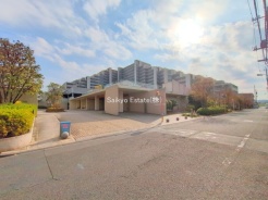 調布市上石原3丁目