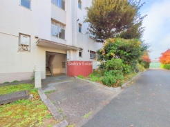 調布市染地3丁目