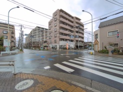 三鷹市新川6丁目