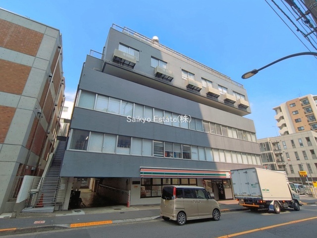 いづみハイツ市ヶ谷