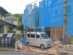 三鷹市新川4丁目