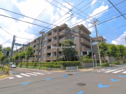 世田谷区深沢4丁目