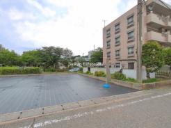 稲城市東長沼