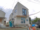 新築一戸建て