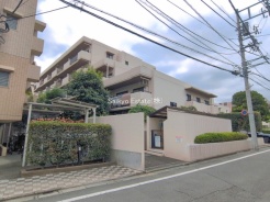 三鷹市下連雀8丁目