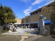 世田谷区立粕谷図書館