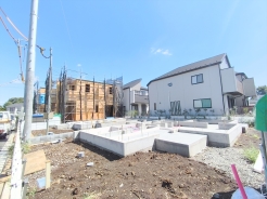 西武国分寺線「鷹の台」駅徒歩約18分!■国分寺市北町2 新築一戸建て■