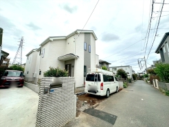 風通しや採光にも気を配った設計のお家は、快適な住環境をお約束します。■小金井市東町5 新築一戸建て■