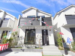 プライベートな時間も、ご家族とくつろぐ時間も充実している「ずっと住み続ける家」を実現した新築住宅です。
■調布市深大寺東町5 新築一戸建■