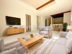 オープンでのびやかな空間を生み出すこだわりの「広がり」と「ゆとり」。家族と過ごす時間を大切にした住空間です。※家具等はCG加工しております。■小金井市前原町1 新築一戸建■