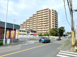 京王線「南平」駅徒歩約12分の物件です!■多摩南平パークスクエア■