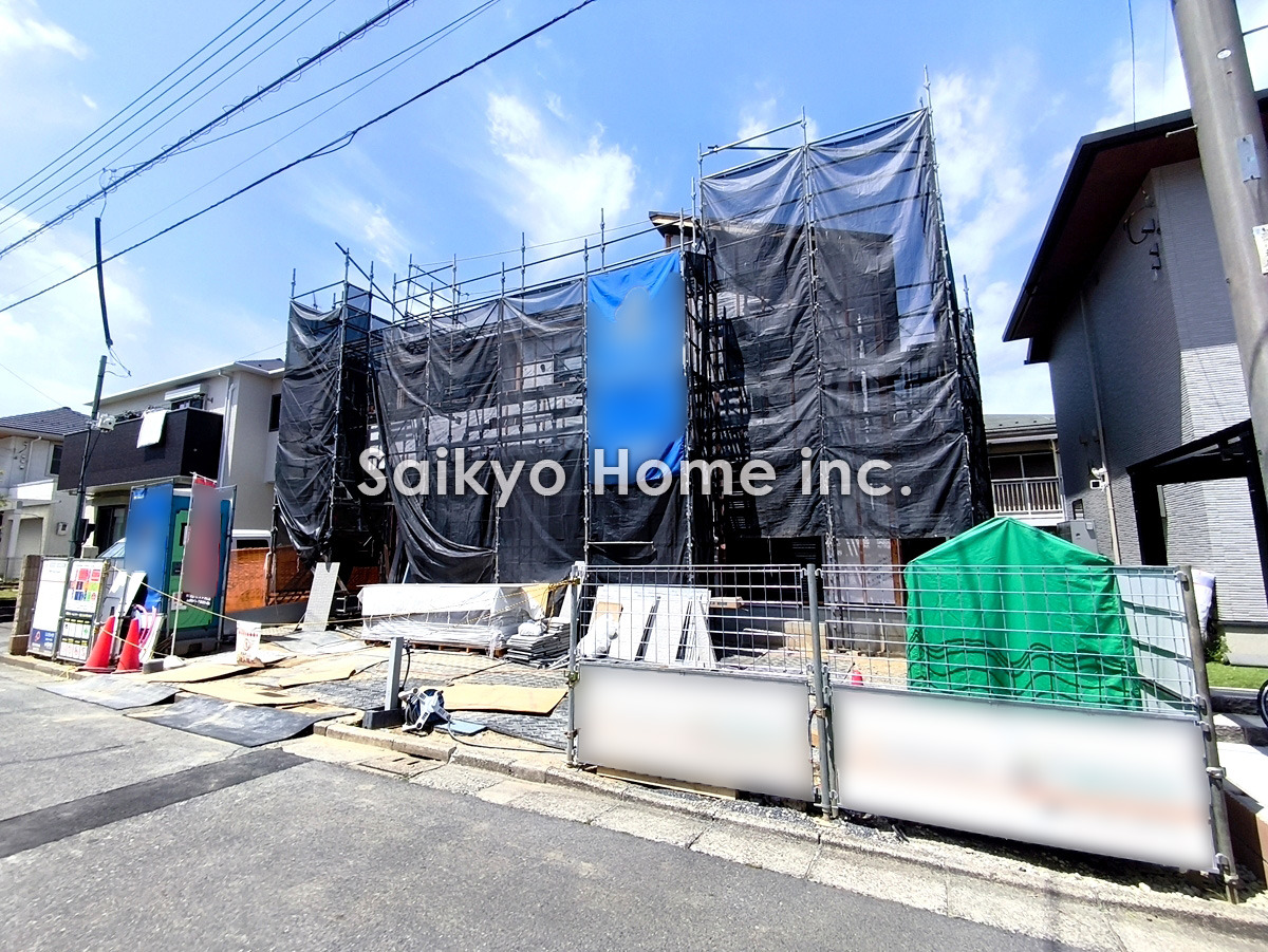 穏やかな街並みに包まれたロケーション。利便性と自然が調和する住環境です！■八王子市北野台1　新築一戸建■